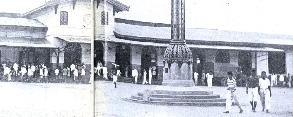 De lamp voor het station