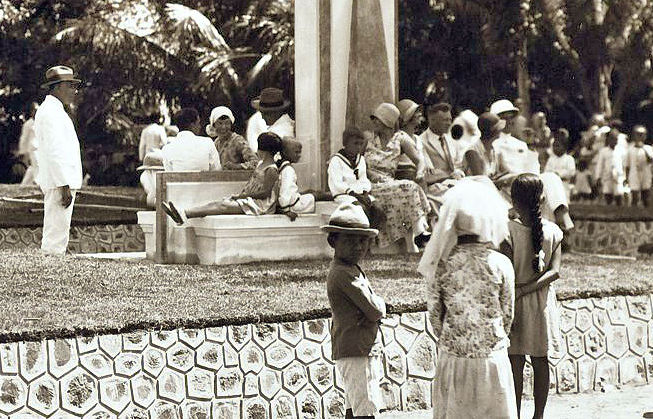 Het monument (detailfoto)
